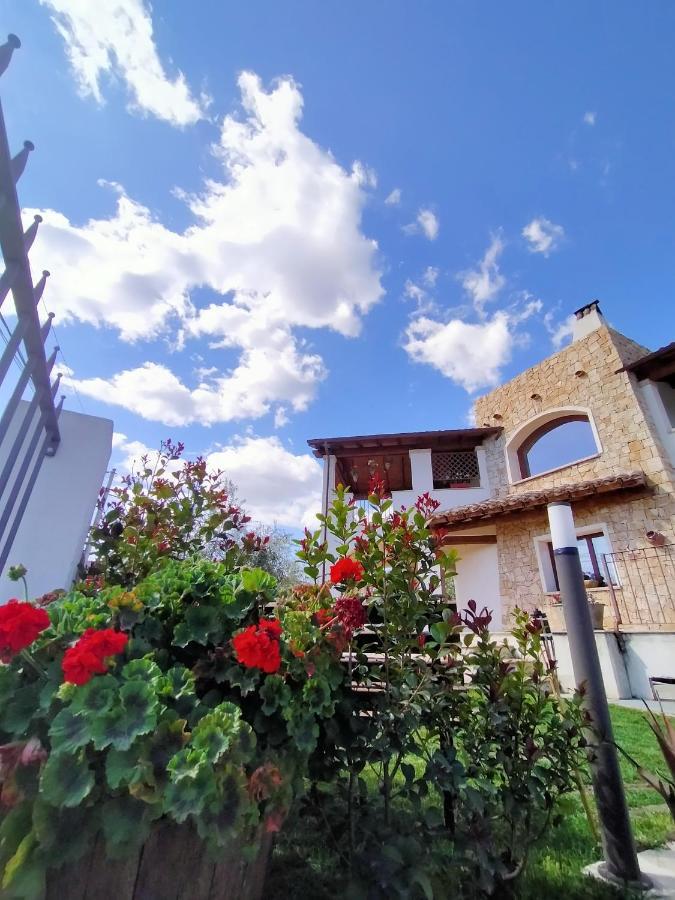 B&B S' Orgiola Girasole Zewnętrze zdjęcie